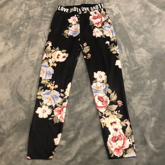 SHEIN Leggings - Picture 2 of 7